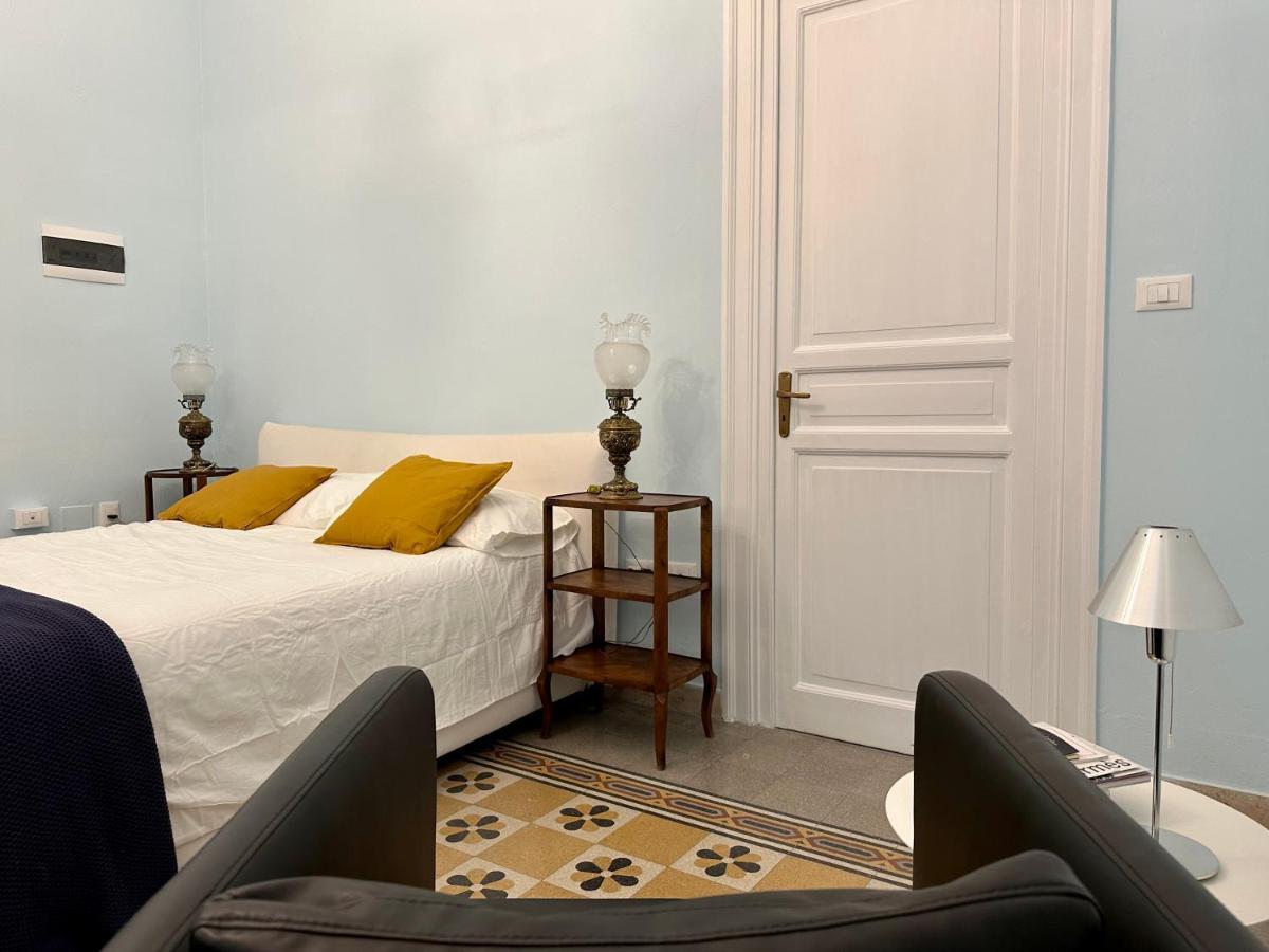 I Due Mori Hotel ปาแลร์โม ภายนอก รูปภาพ